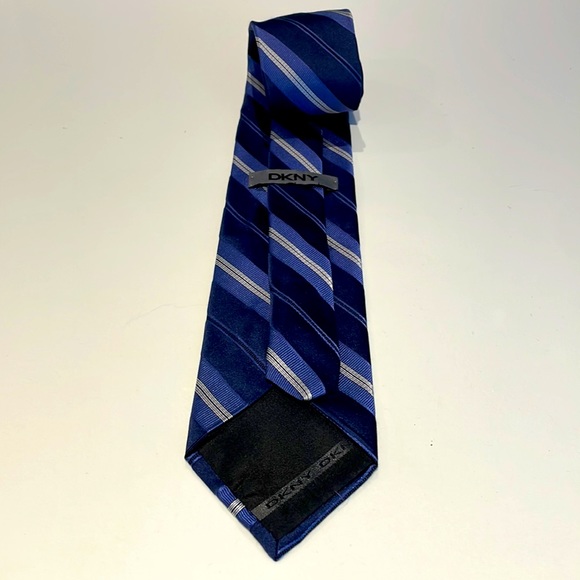 (2/$15) DKNY Tie - Picture 2 of 5